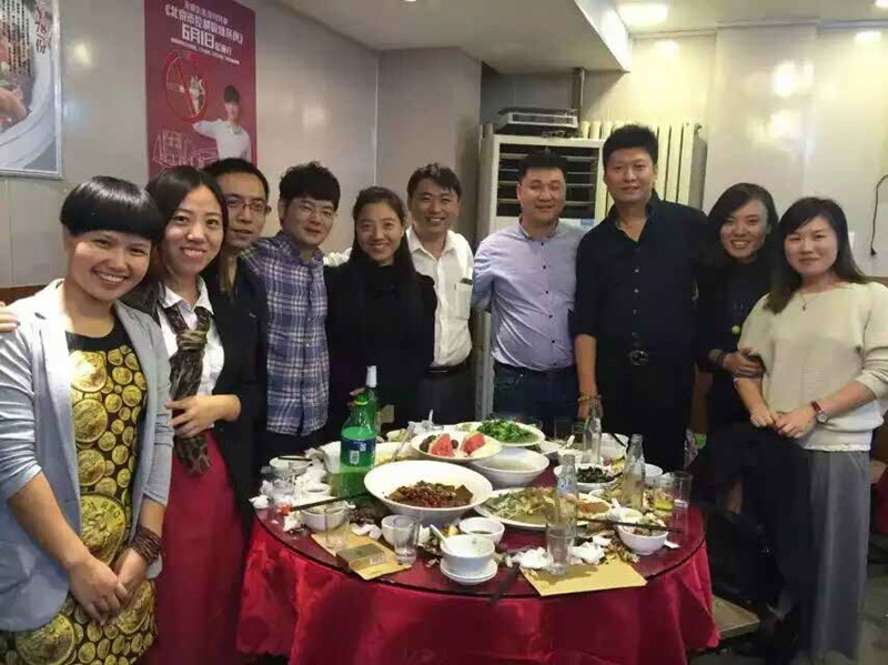 公司领导参加IDC行业资源整合交流活动